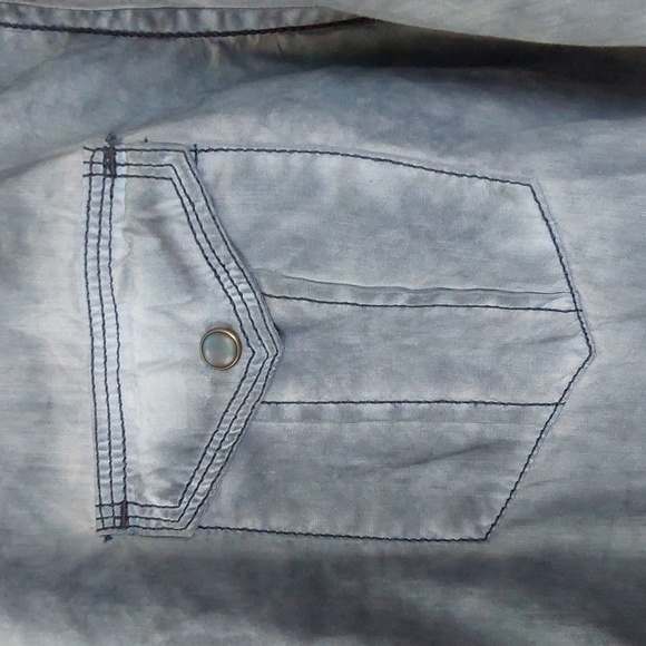 North River Outfitters Blue Cotton Denim Distressed BLUE pearl Snap shirt Sz.L - Picture 4 of 9